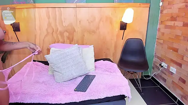 milavega  online show from March 23, 12:09 pm