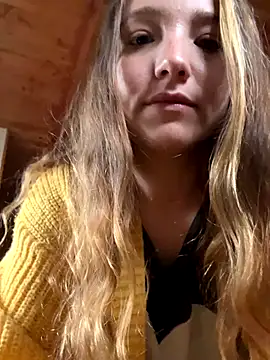 Snapshot of sashapulse chatting on September 8, 3:33 pm sashapulse online show from September 8, 3:33 pm