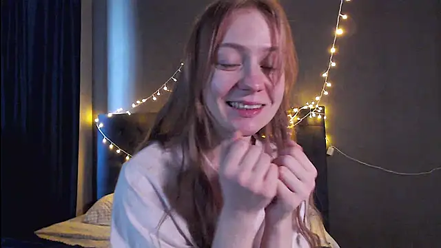 Snapshot of tokyomeow chatting on November 29, 7:44 am tokyomeow online show from November 29, 7:44 am