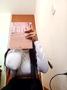 IsabellaLuxe online show from September 25, 12:42 pm