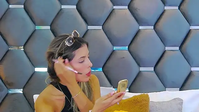 Snapshot of BlaireParker chatting on September 23, 11:57 am BlaireParker online show from September 23, 11:57 am