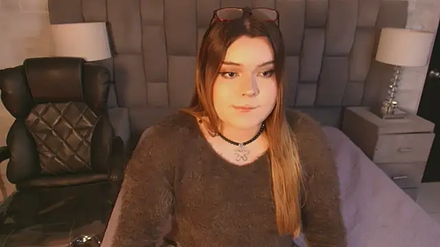 Maxxxine1 online show from November 5, 6:02 am