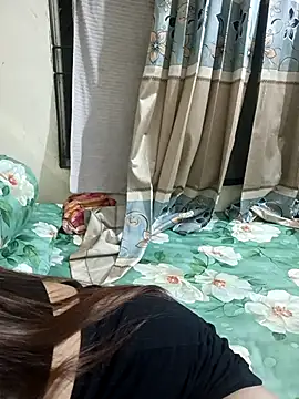 loving candy online show from February 4, 6:47 pm