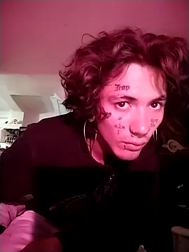 Snapshot of HydanMC chatting on March 12, 4:35 pm HydanMC online show from March 12, 4:35 pm