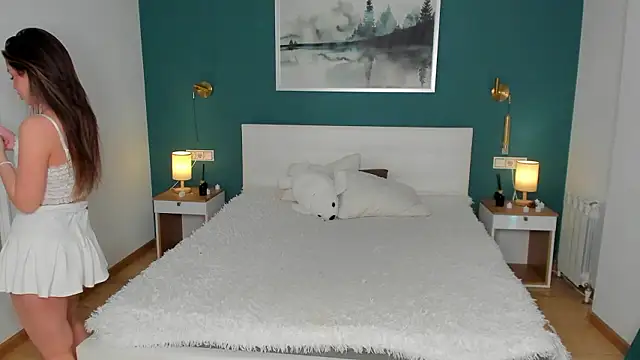 HollisHearl online show from March 20, 7:13 am