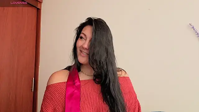 karla valk1 online show from May 4, 5:31 pm