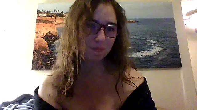 sweetsocalgirl online show from February 17, 2:19 am