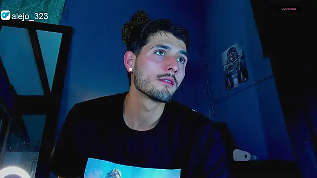 alejo  323   online show from February 17, 2:08 am