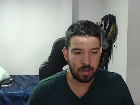 Axel11113 online show from October 6, 2:20 am