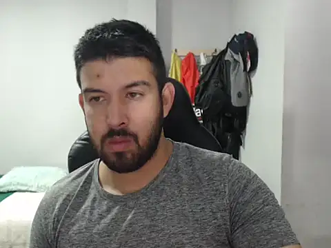 Axel11113 online show from November 28, 2:36 am