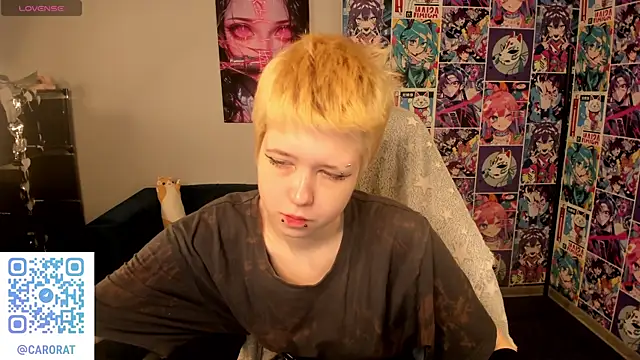 Snapshot of CarolineRichter chatting on October 13, 3:28 am CarolineRichter online show from October 13, 3:28 am