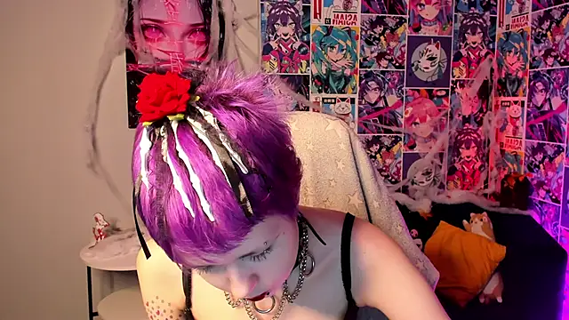 Snapshot of CarolineRichter chatting on October 26, 2:39 am CarolineRichter online show from October 26, 2:39 am