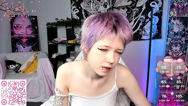 Snapshot of CarolineRichter chatting on November 17, 3:12 am CarolineRichter online show from November 17, 3:12 am