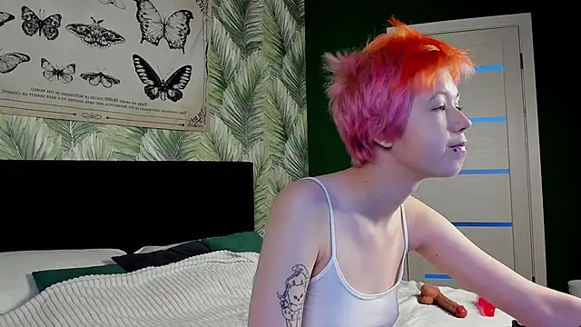 Snapshot of CarolineRichter chatting on November 22, 2:54 am CarolineRichter online show from November 22, 2:54 am