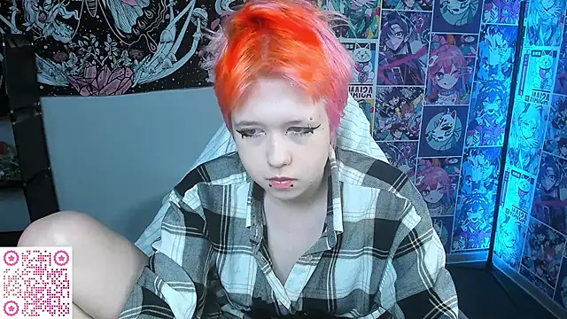 Snapshot of CarolineRichter chatting on November 24, 2:44 am CarolineRichter online show from November 24, 2:44 am