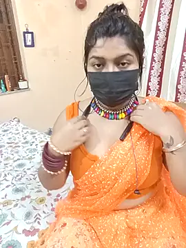 Naughty-Chaaya online show from November 6, 1:45 pm