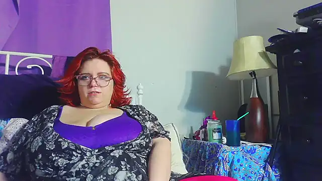 g0lden are0las89 online show from January 8, 5:54 am