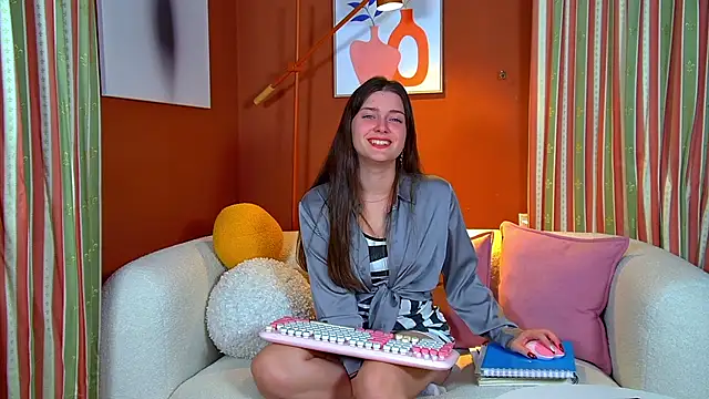 JessicaJewells online show from September 21, 6:37 am