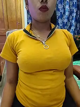 Snapshot of priya_26 chatting on May 16, 1:10 pm priya 26 online show from May 16, 1:10 pm