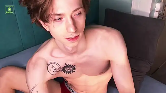 Snapshot of ares_pallini chatting on May 15, 4:41 am ares pallini online show from May 15, 4:41 am