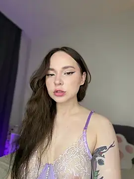 AlexaSpark  online show from July 11, 8:22 pm