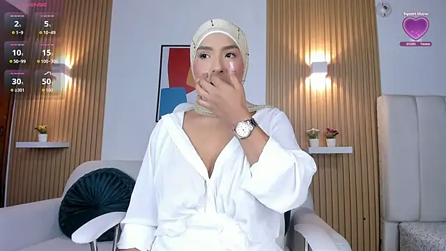 Snapshot of alma_avad chatting on September 14, 9:08 am alma avad online show from September 14, 9:08 am