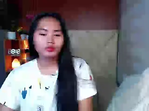 sluttyprincess0 online show from October 1, 11:22 pm