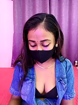 Snapshot of Puja-baby chatting on November 2, 11:40 pm Puja-baby online show from November 2, 11:40 pm