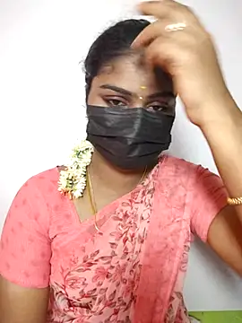 Snapshot of Tamil_Princess12 chatting on September 9, 6:13 am Tamil Princess12 online show from September 9, 6:13 am