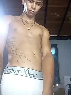 Snapshot of God_Eros_23cm chatting on May 7, 2:44 pm God Eros 23cm online show from May 7, 2:44 pm