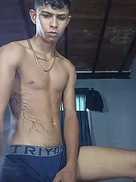 Snapshot of God_Eros_23cm chatting on May 14, 12:56 pm God Eros 23cm online show from May 14, 12:56 pm