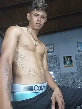 Snapshot of God_Eros_23cm chatting on July 25, 11:57 pm God Eros 23cm online show from July 25, 11:57 pm