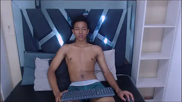 Rocco Grey online show from September 17, 7:26 pm