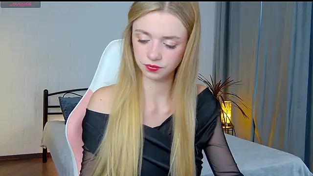 KelsiWest online show from September 16, 1:12 pm