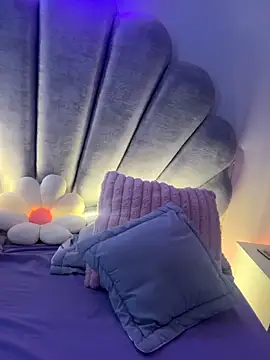 emma-conti2 online show from December 3, 3:21 pm