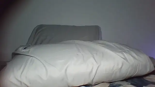 itslyahxoxo online show from February 2, 2:32 am