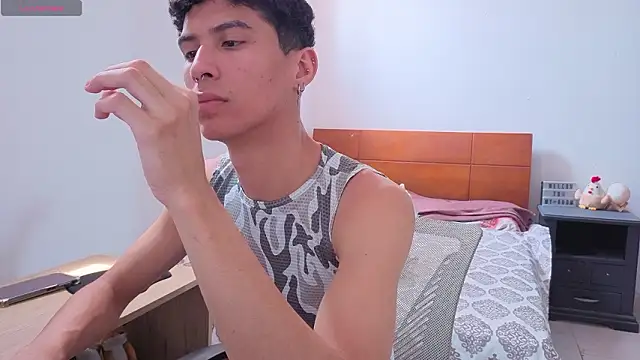 LuClawthorne  online show from March 27, 3:45 pm