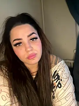 Snapshot of sexybunny18255 chatting on January 14, 11:27 am sexybunny18255 online show from January 14, 11:27 am