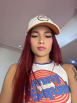 amber sparkle online show from May 30, 12:35 pm