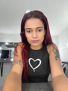 amber sparkle online show from June 30, 12:28 pm