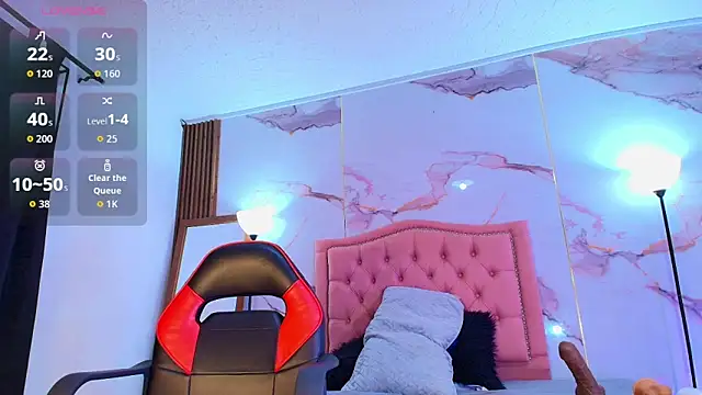 AlyaThompson online show from February 1, 4:22 am