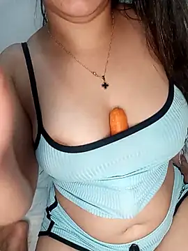 Snapshot of Queen-15 chatting on September 30, 11:21 pm Queen-15 online show from September 30, 11:21 pm