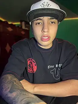pabonsito online show from July 16, 2:39 am