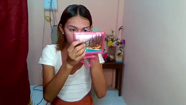 Snapshot of miss_carlas chatting on November 23, 10:15 am miss carlas online show from November 23, 10:15 am