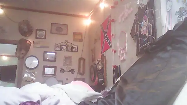 BonnienClyde5421 online show from March 21, 1:10 am