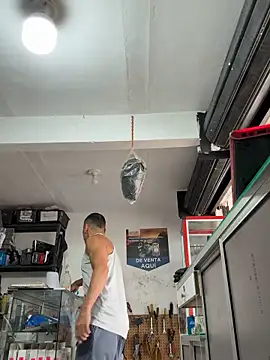 Snapshot of Terra-22cm chatting on October 6, 1:41 pm Terra-22cm online show from October 6, 1:41 pm