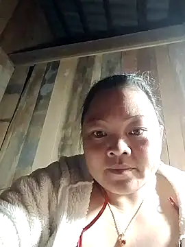 Snapshot of MaySweetb chatting on November 1, 12:29 pm MaySweetb online show from November 1, 12:29 pm