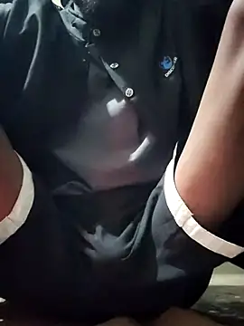 Snapshot of RAYI_Queen_4 chatting on December 1, 4:56 pm RAYI Queen 4 online show from December 1, 4:56 pm