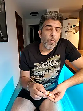 Snapshot of Buen_Pete chatting on November 4, 9:25 pm Buen Pete online show from November 4, 9:25 pm