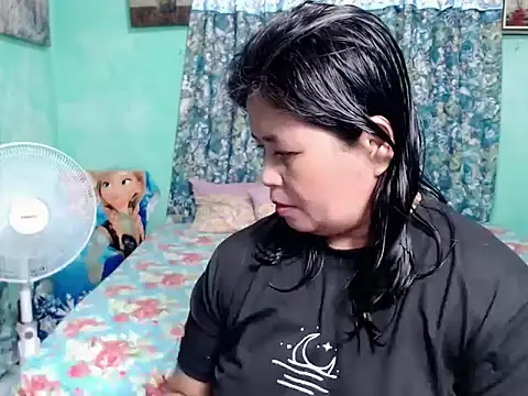 lovelable smile online show from February 2, 3:33 pm